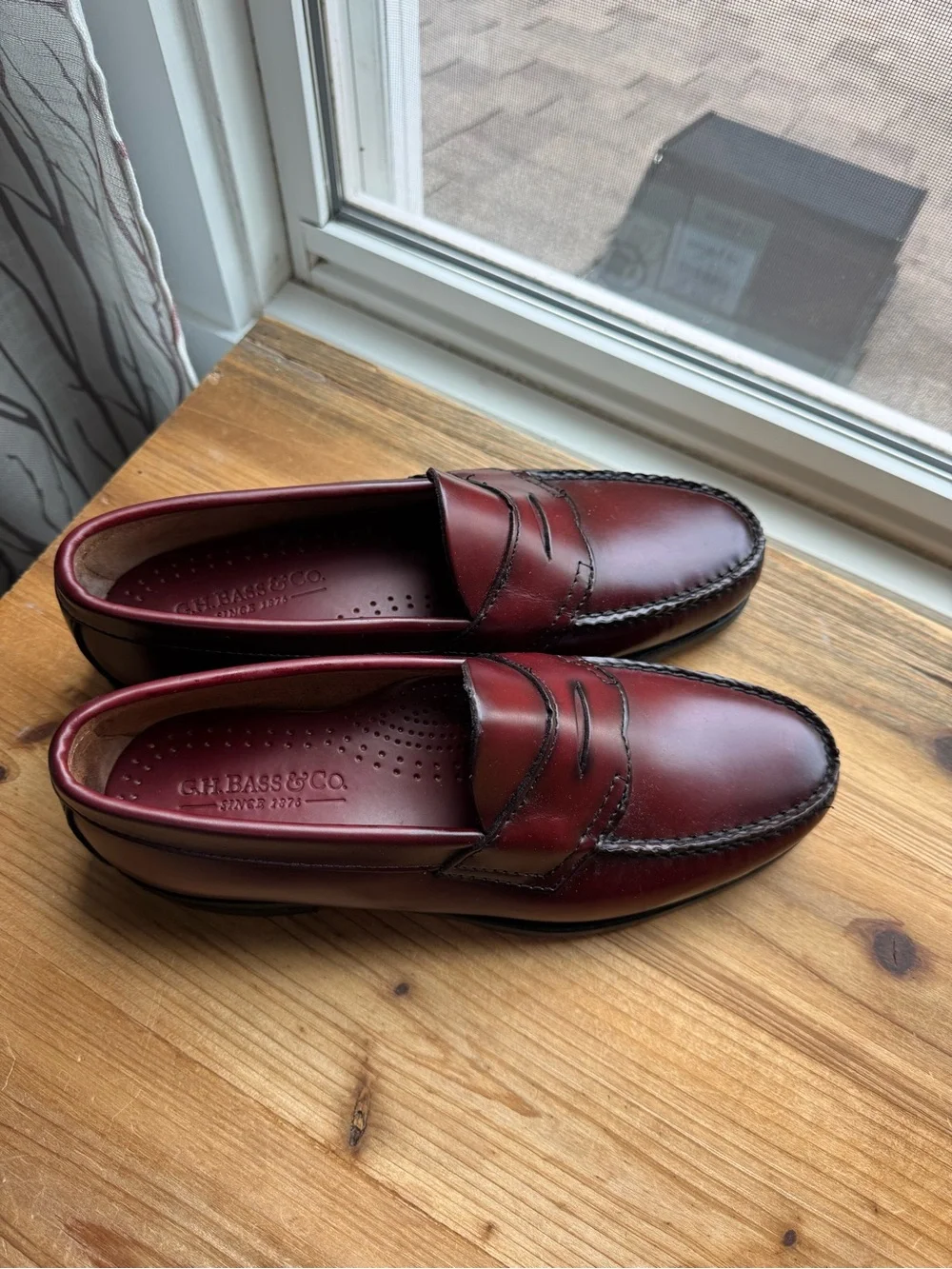 G.H. Bass & Co. gh bass